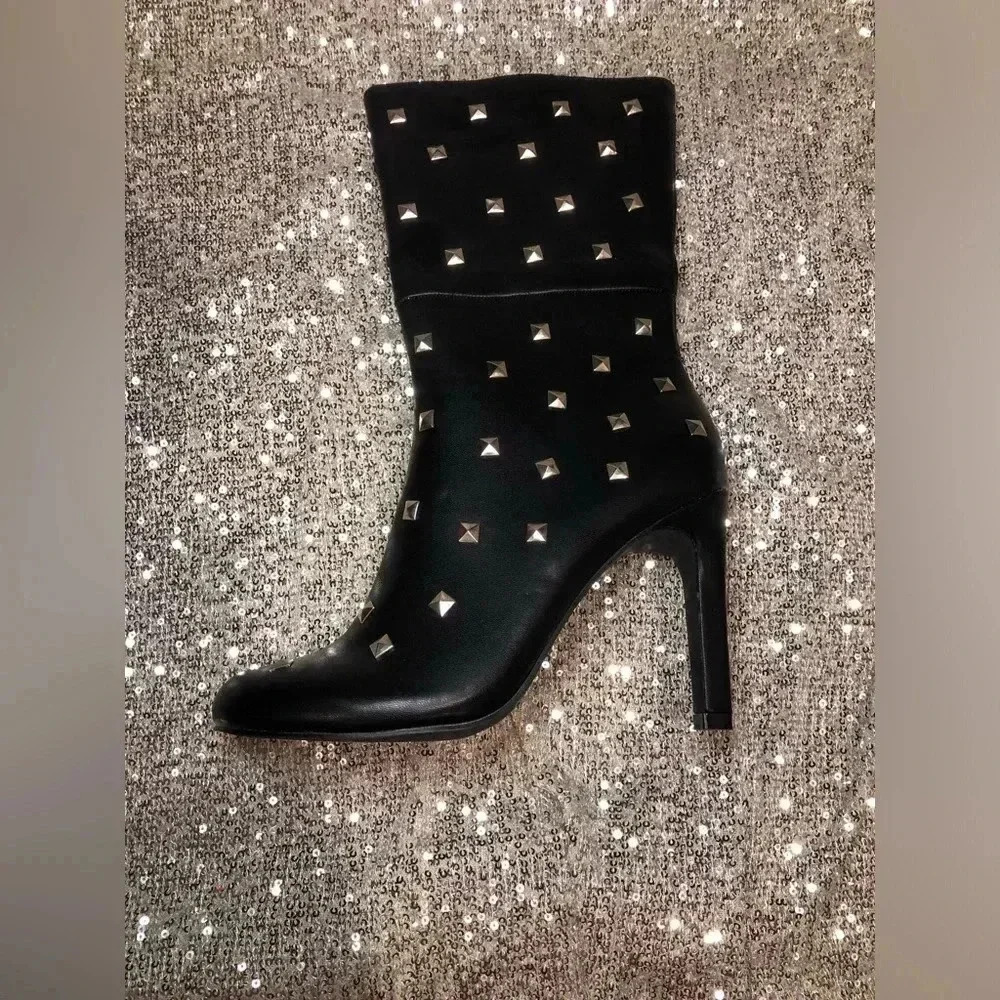 Women’s Faux leather studded boots - Picture 11 of 12